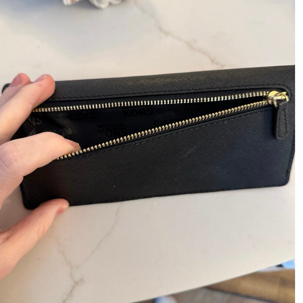 Michael Kors Black Wallet - Picture 8 of 8